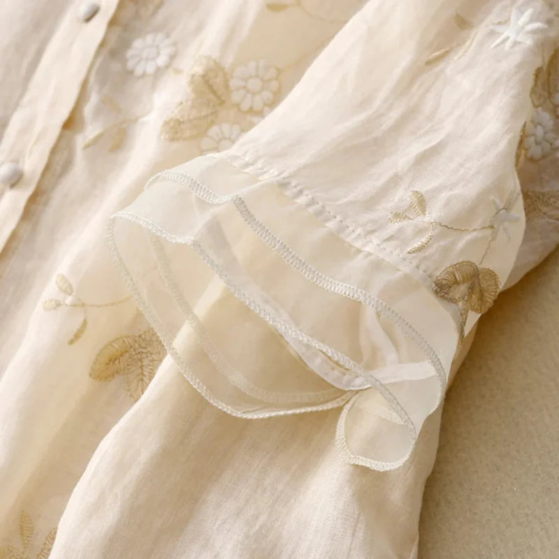 De Paris™  | Blouse brodée