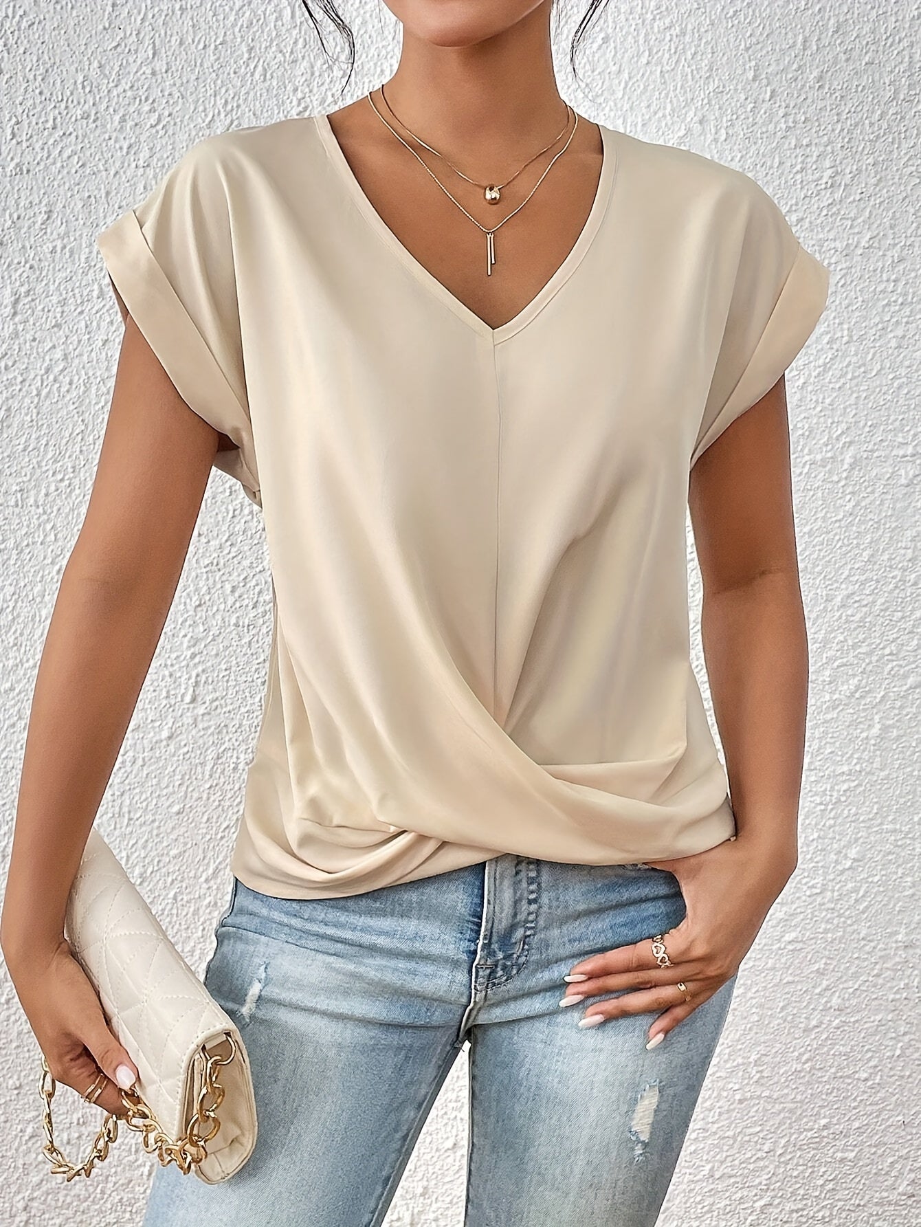 De Paris™ | T-shirt décontracté avec encolure en cœur