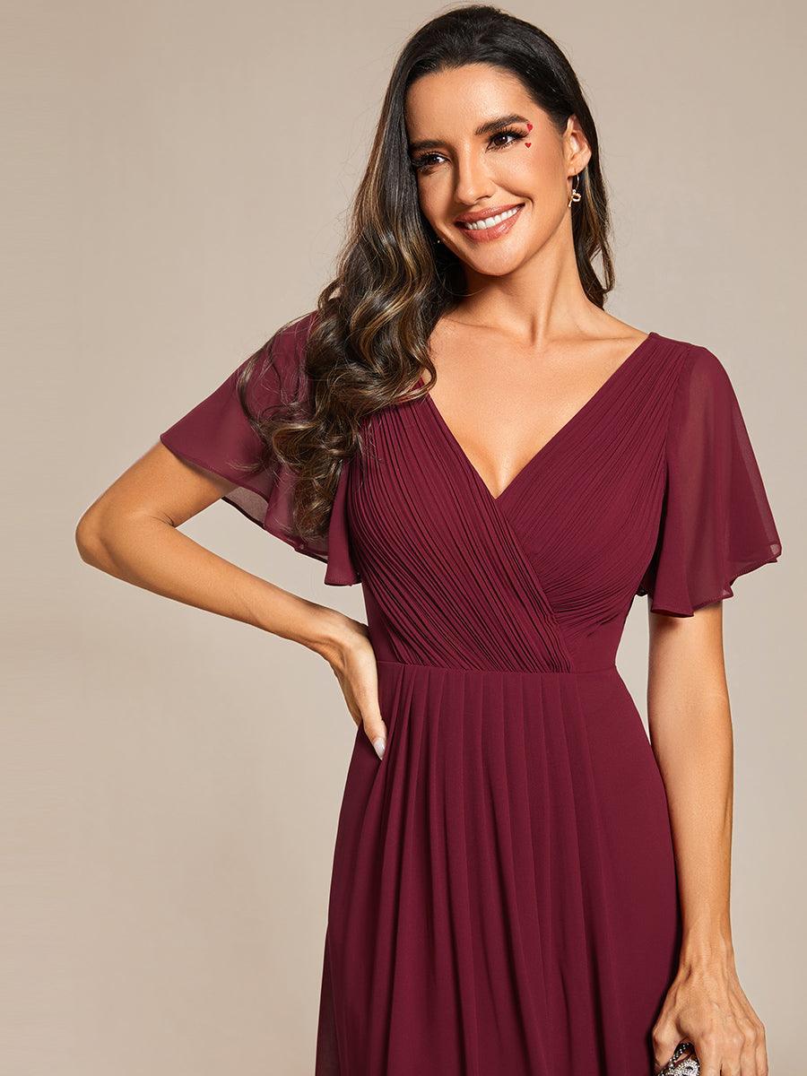 De Paris™  | Robe d'invité de mariage chic à col en V