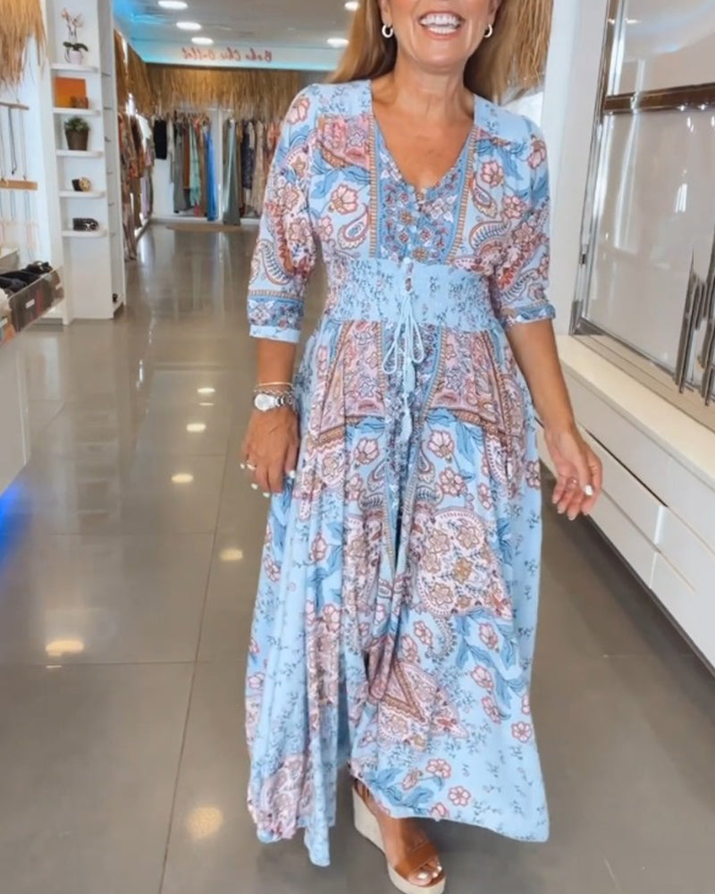 De Paris™ | Robe de vacances à col en V et manches 3/4