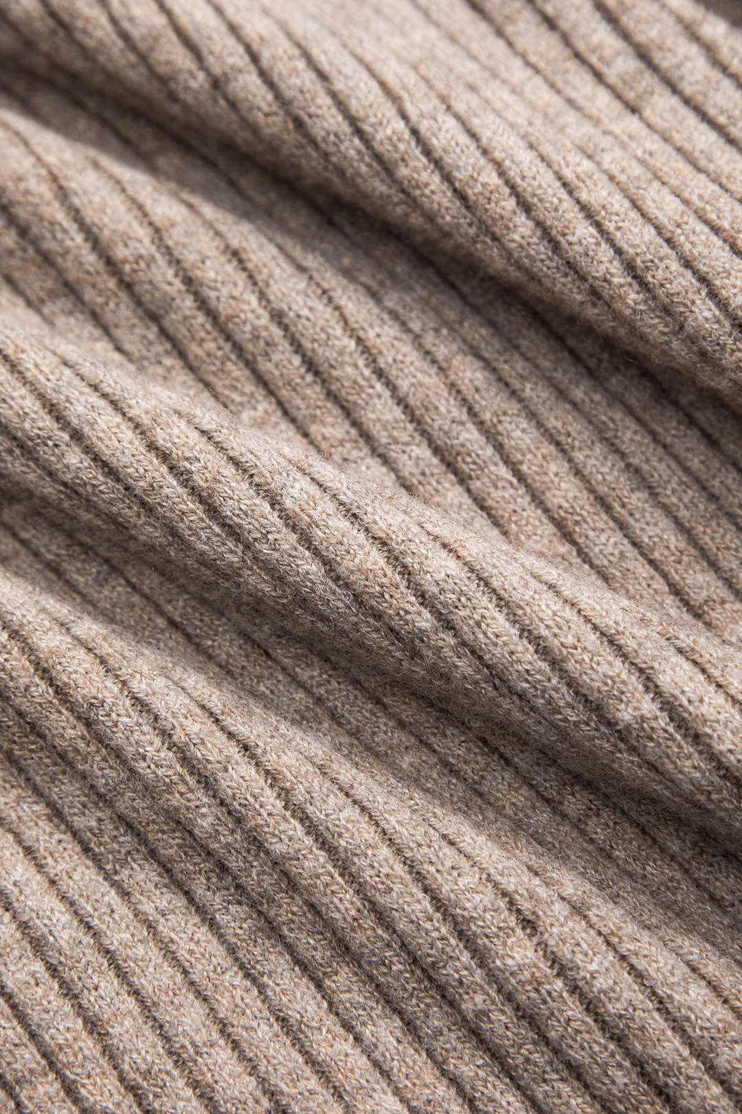 De Paris™ | Ensemble Tricot : Haut Boutonné à Col V et Pantalon